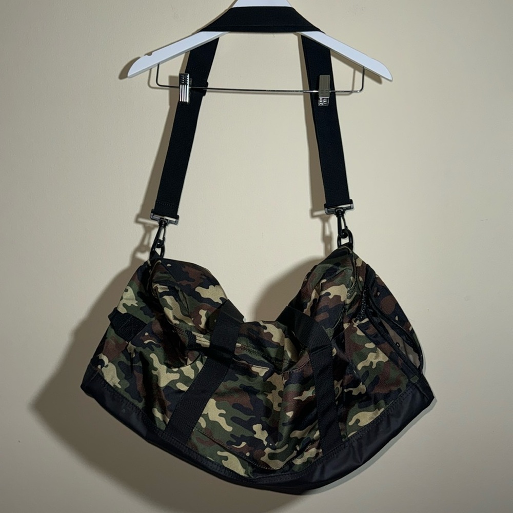 Avalanche Duffle Bag